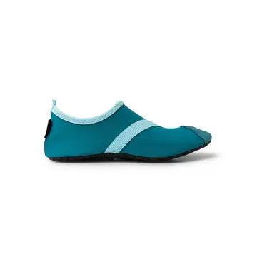 A single Women's Classic Fitkicks shoe in turquoise and black, which is water-friendly and slip-on, isolated on a white background.