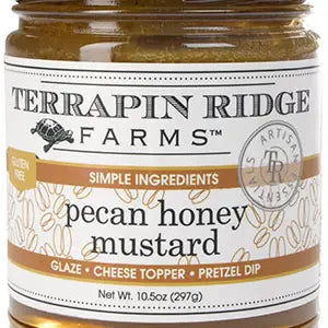 Terrapin Ridge Pecan Honey Mustard is gluten-free and great as a glaze, cheese topper, or pretzel dip. Enjoy this rich blend in a 10.5 oz (297g) jar.