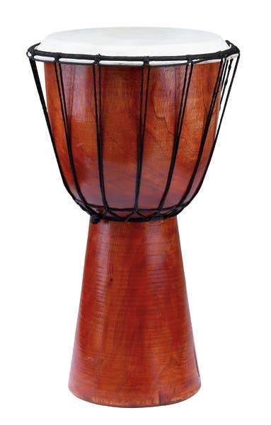 The Djembe Plain Mahogany is a traditional wooden djembe drum with a goblet shape, featuring a white drumhead and black rope tuning system. Measuring 15.5" tall with a 7.5" surface diameter, this drum is both compact and resonant.